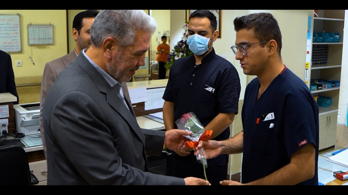 جامعه پرستاری در شرایط دشوار، همواره به خدمت‌رسانی به بیماران ادامه داده اند